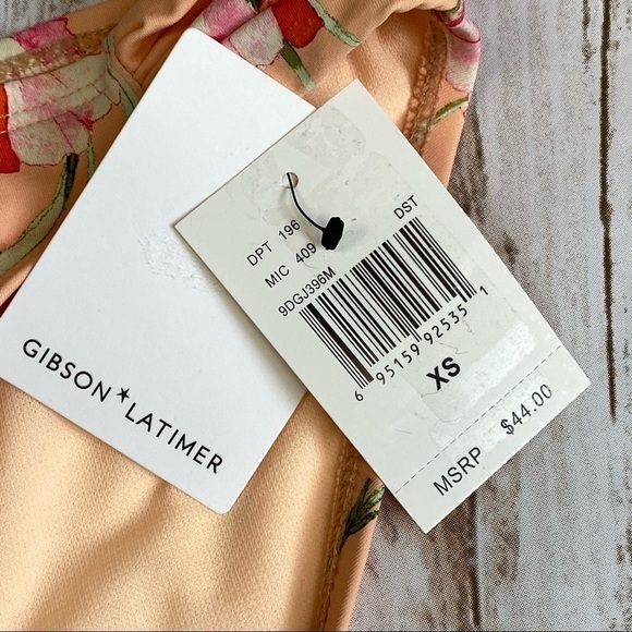 Gibson and Latimer Floral Bikini Set Size XS - Picture 7 of 9